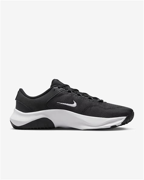 nike legend essential 3 lacing